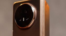 Honor Magic V6