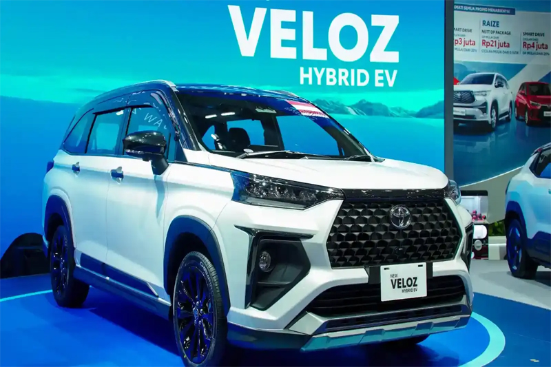 Harga New Veloz Hybrid EV Surabaya Lengkap dengan Spesifikasi dan Varian Terbaru