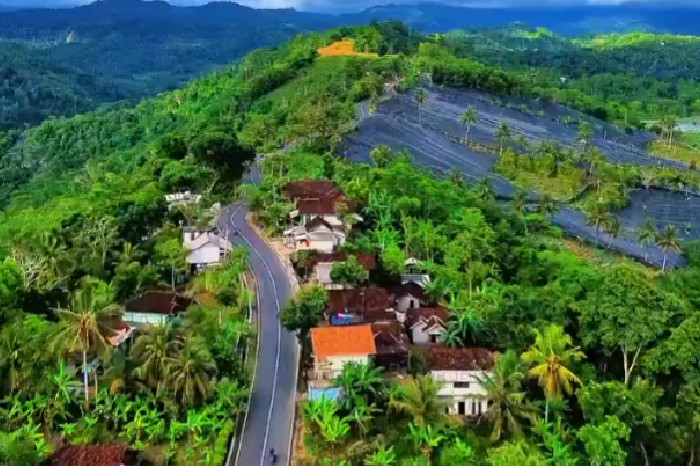 Jalan Batu Tumpang Caringin Garut