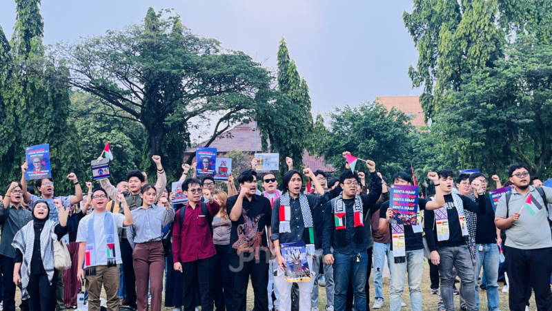 Ratusan akademisi dan aktivis di UI