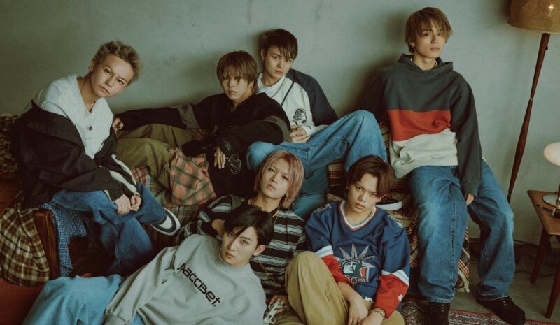 KID PHENOMENON Bawa Sisi Rentan Gen Z lewat Single Mellow “Mirror”